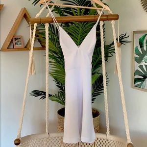 WHITE BCBG MINI DRESS NEVER WORN w. TAG size 4